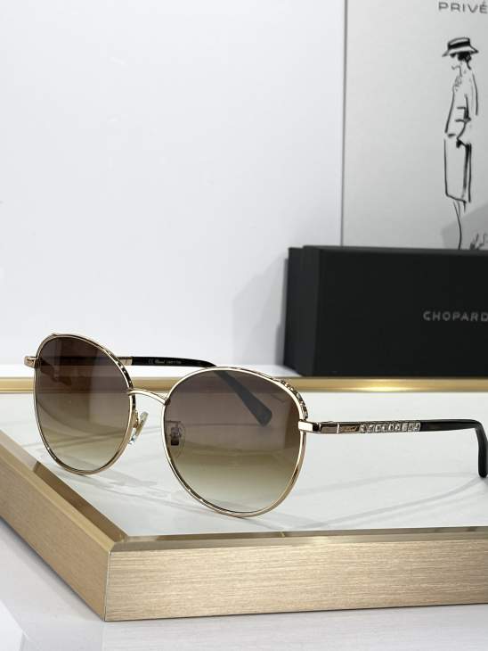Picture of Chopard Sunglasses _SKUfw70786734fw